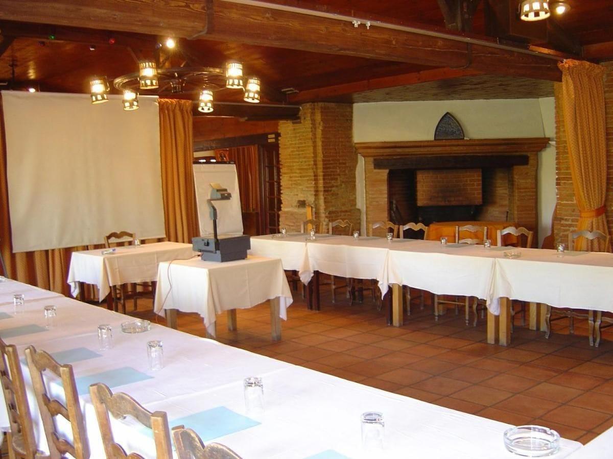 Le Ratelier Hotel Montaigut-sur-Save Exterior photo